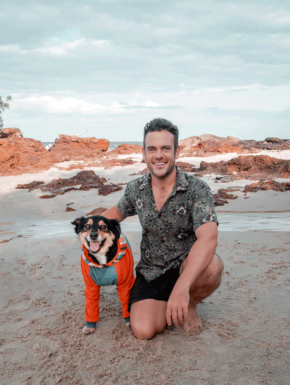 gifts for dogs, dog gifts, personalized dog gifts, best dog gifts, custom dog gifts, dog gifts for humans, unique dog gift, dog coat, dog towel, towels for dogs, dog drying coat, dog vest, dog jacket, dog microfibre towel, carhartt dog coat, personalised dog gifts