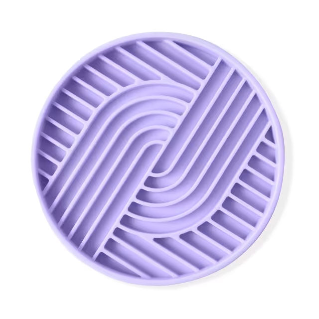 Durable silicone dog bowl designed to slow down fast eaters. Non-toxic, recyclable, and perfect for small to medium dogs.