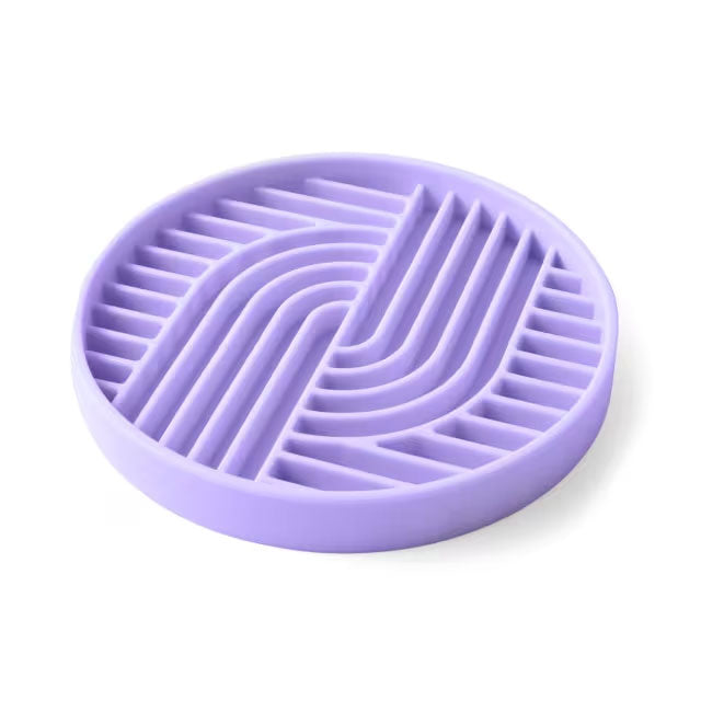 This slow feeder dog bowl encourages healthy mealtimes. Flexible silicone design, easy to clean, and gentle on your dog’s mouth.